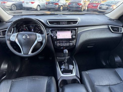 Used 2015 Nissan Rogue SL w/ SL Premium Package AWD/4WD image 9