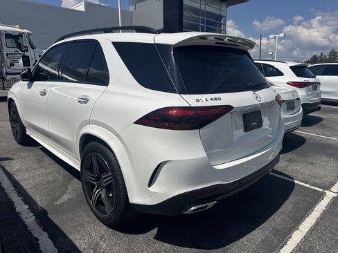 Used 2024 Mercedes-Benz GLE 450 4MATIC image 3