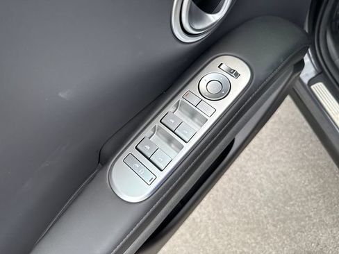 New 2026 Hyundai Palisade Calligraphy FWD image 11