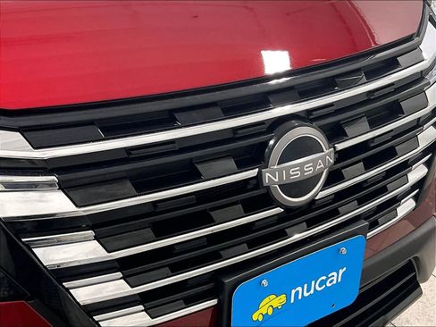 Used 2024 Nissan Rogue SV w/ SV Premium Package image 32