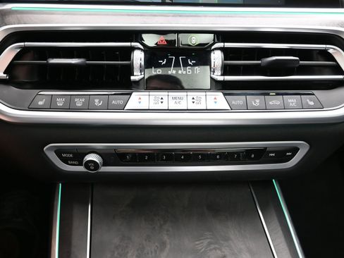 Used 2022 BMW X5 xDrive45e w/ Climate Comfort Package AWD/4WD image 35