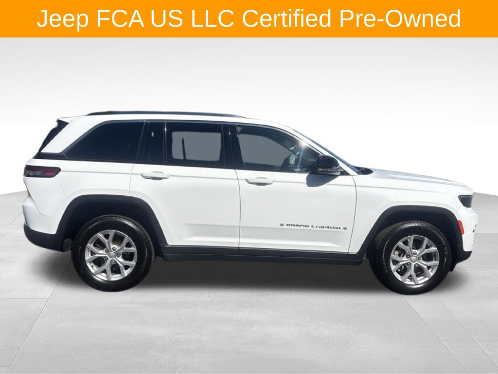 Used 2023 Jeep Grand Cherokee Limited AWD/4WD image 2