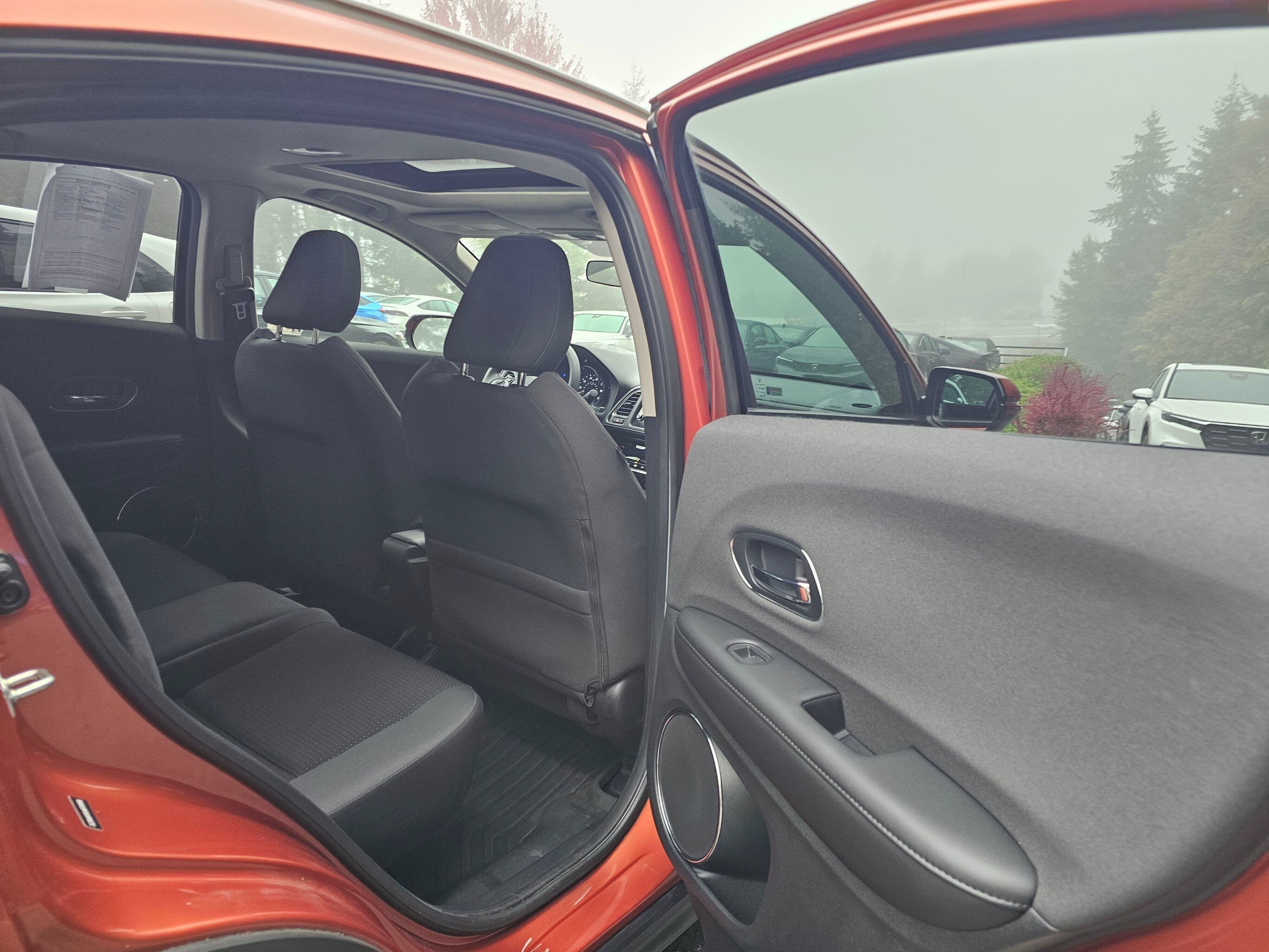 Used 2020 Honda HR-V EX image 15