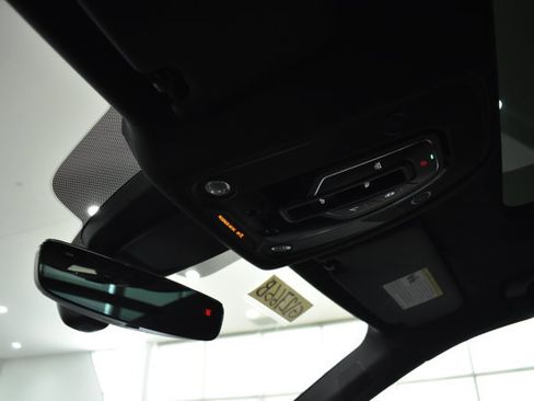 Used 2021 Audi Q5 e Premium Plus w/ Premium Plus Package image 36