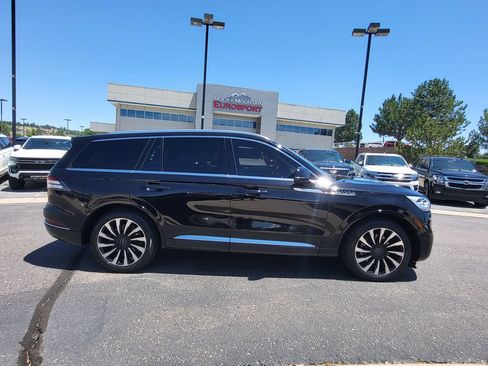 Used 2023 Lincoln Aviator Black Label Grand Touring AWD/4WD image 3