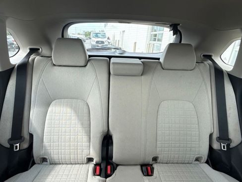 Used 2023 Honda HR-V LX image 9