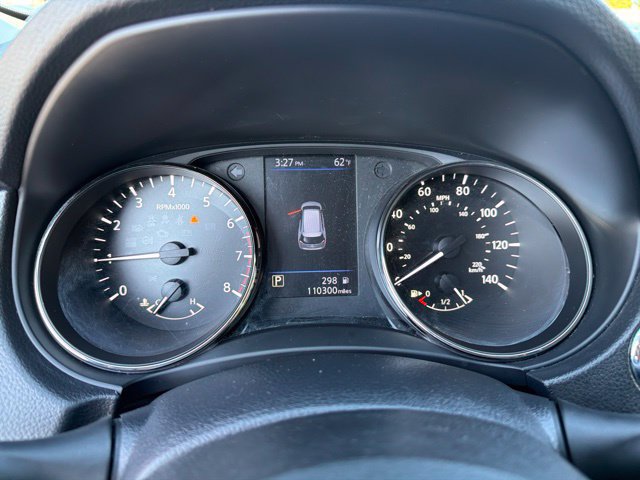 Used 2019 Nissan Rogue SV AWD/4WD image 14
