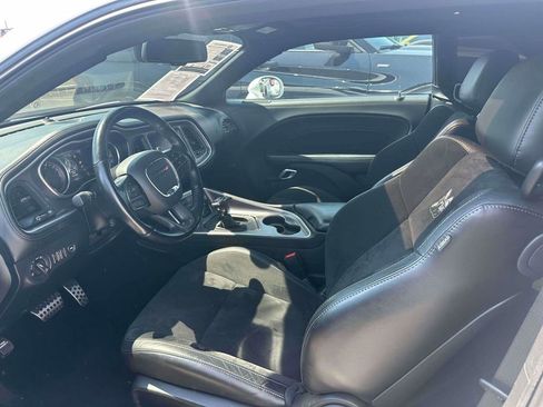 Used 2022 Dodge Challenger R/T Scat Pack w/ Plus Package RWD image 12