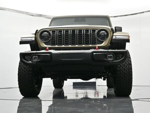 New 2026 Jeep Wrangler Unlimited Rubicon w/ Steel Bumper Group image 21