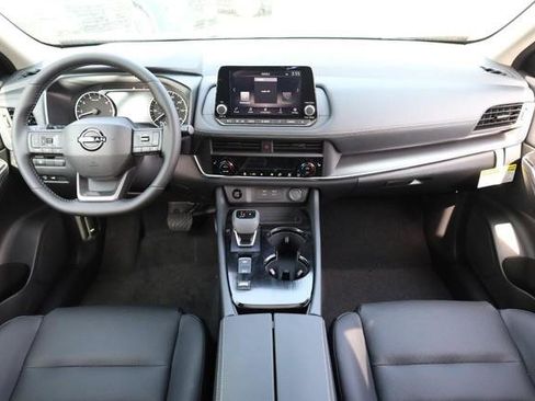 New 2026 Nissan Rogue SV FWD image 24