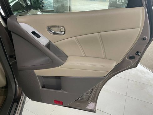 Used 2013 Nissan Murano SL w/ Navigation Pkg image 24