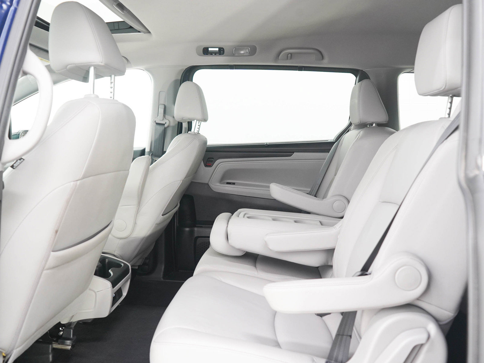Used 2024 Honda Odyssey EX-L image 16