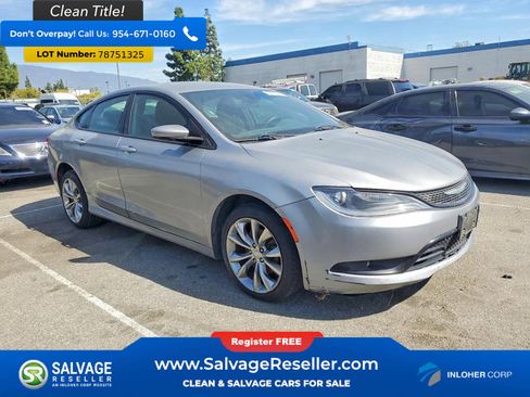 Used 2015 Chrysler 200 S image 5