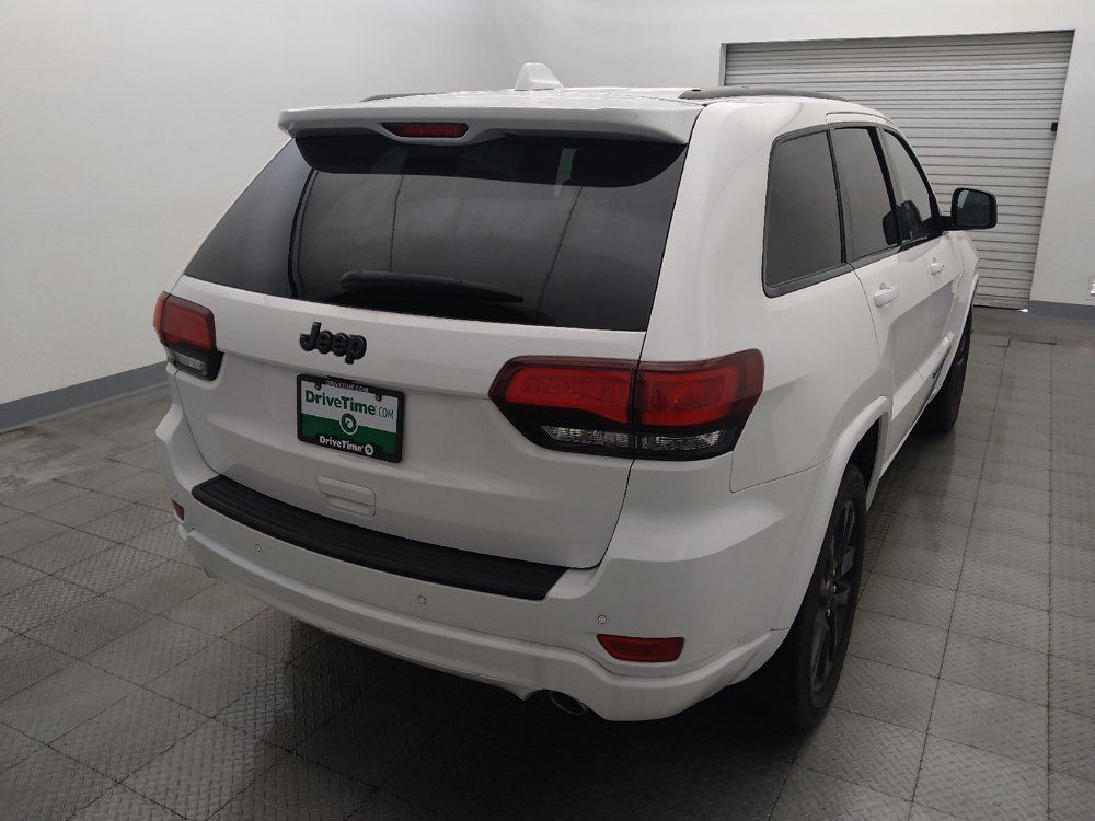 Used 2022 Jeep Grand Cherokee Laredo X RWD image 7