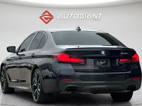 Used 2023 BMW 540i w/ Executive Package image 9