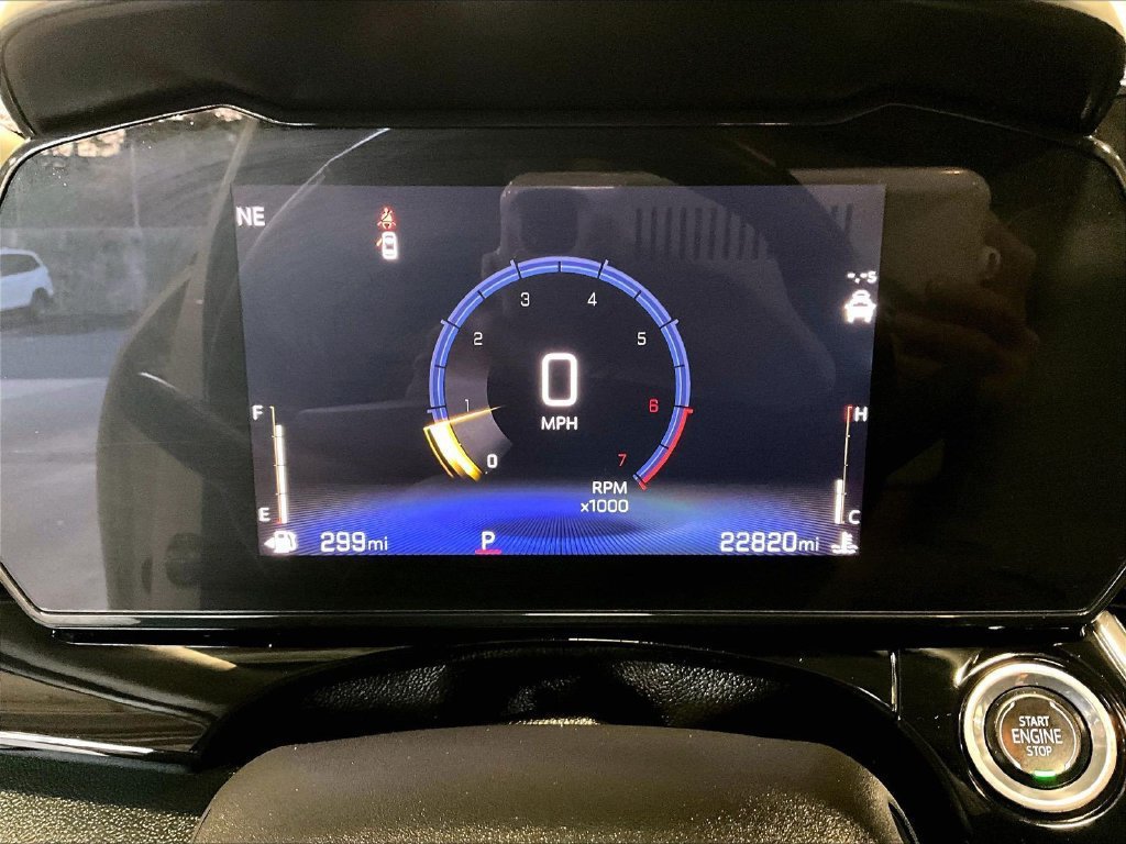 Used 2024 Chevrolet Trax ACTIV w/ Sunroof Package FWD image 26