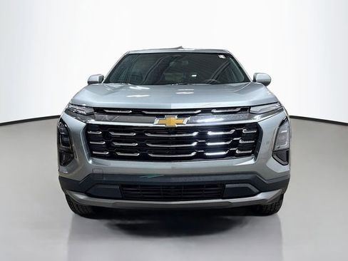 New 2026 Chevrolet Equinox LT FWD image 3