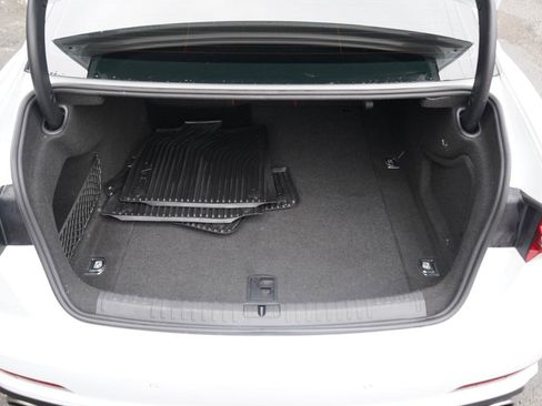 Used 2021 Audi S6 Premium Plus w/ S Sport Package image 52