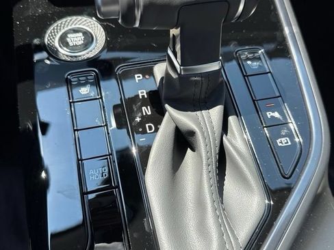 New 2026 Kia Niro EX FWD image 12