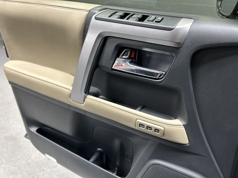 Used 2024 Toyota 4Runner Limited RWD image 14