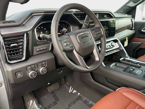 New 2026 GMC Sierra 2500 Denali Ultimate AWD/4WD image 21