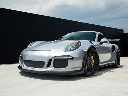 Used 2016 Porsche 911 GT3 RS RWD image 10