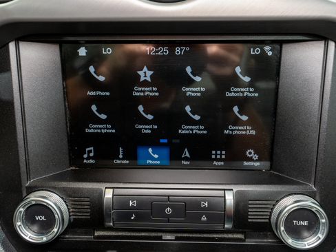 Used 2018 Ford Mustang Premium RWD image 22