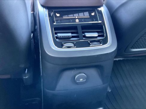 Used 2023 Volvo XC90 T8 Plus w/ Protection Package Premier image 38