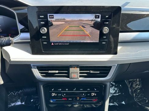 New 2026 Volkswagen Taos SE AWD/4WD image 34