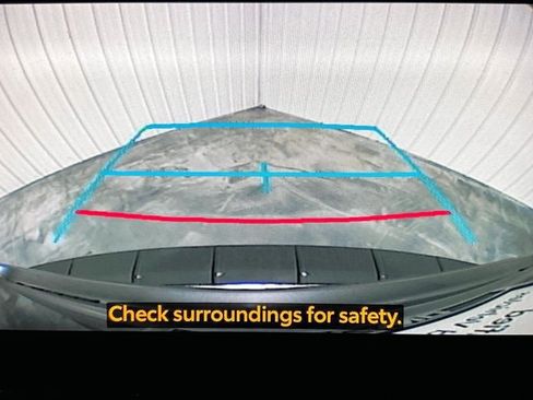 Certified 2024 Toyota Highlander XLE AWD/4WD image 22