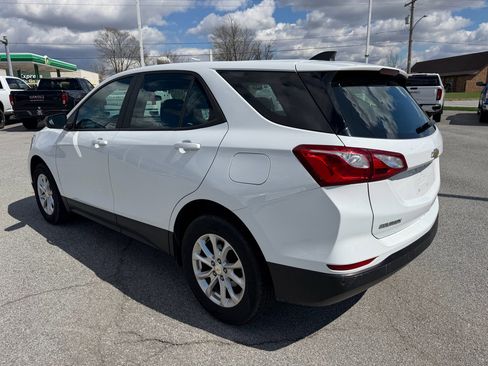 Used 2020 Chevrolet Equinox LS image 8