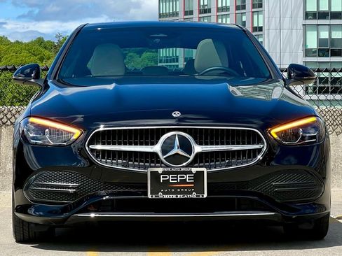 Certified 2022 Mercedes-Benz C 300 4MATIC Sedan image 2