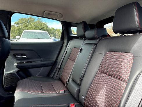 New 2026 Nissan Kicks SR FWD image 18