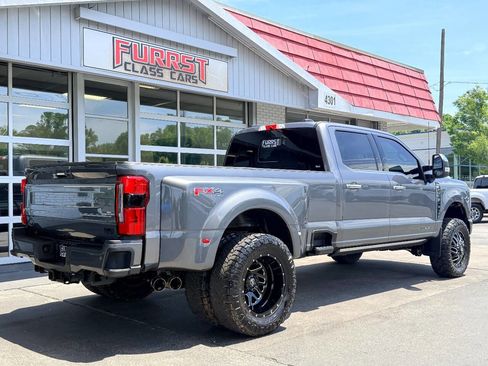 Used 2024 Ford F350 Platinum AWD/4WD image 3