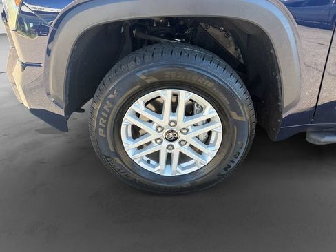 Used 2024 Toyota Tundra SR5 w/ SR5 Premium Package AWD/4WD image 9