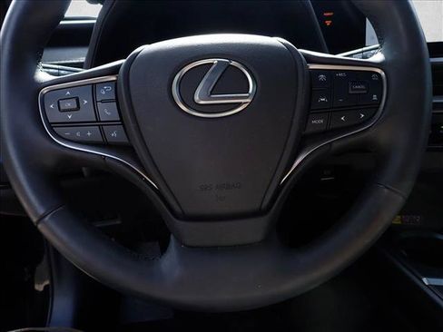 Used 2025 Lexus UX 300h AWD w/ Cold Area Package image 18