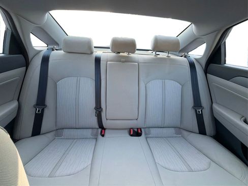 Used 2016 Hyundai Sonata SE FWD image 18