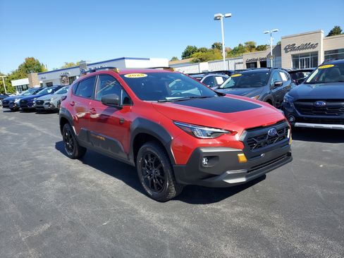Certified 2025 Subaru Crosstrek 2.5i Wilderness image 4