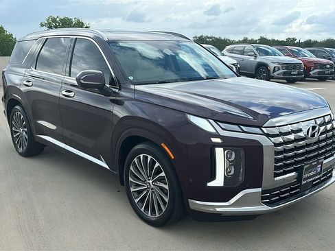 Used 2024 Hyundai Palisade Calligraphy FWD image 14