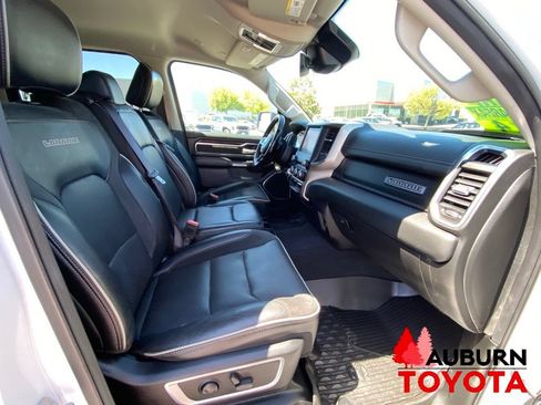 Used 2022 RAM 1500 Laramie AWD/4WD image 16