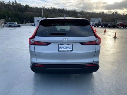 Certified 2025 Honda CR-V LX image 11