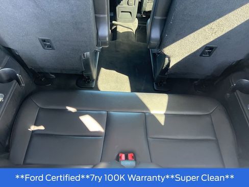 Used 2022 Ford Explorer XLT w/ Equipment Group 202A AWD/4WD image 44
