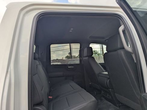 Certified 2025 Chevrolet Silverado 3500 W/T w/ WT Convenience Package image 15