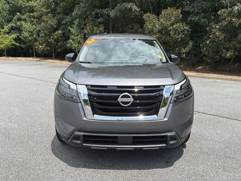 Certified 2024 Nissan Pathfinder S AWD/4WD image 2