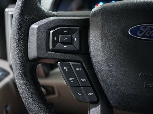 Used 2015 Ford F150 XLT w/ Equipment Group 302A Luxury AWD/4WD image 14