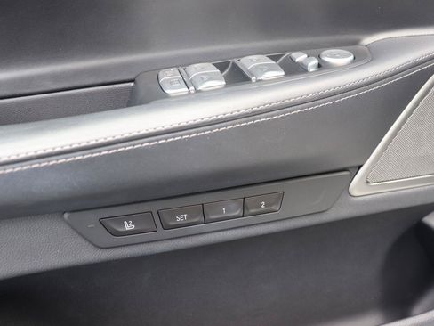 Used 2020 BMW 740i RWD image 23
