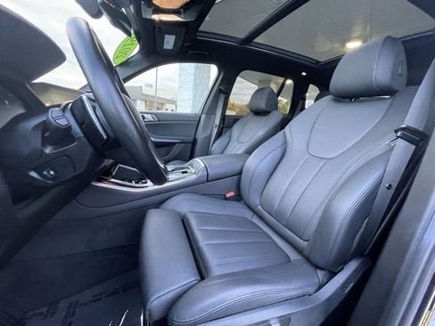 Used 2019 BMW X5 xDrive40i w/ Premium Package 2 image 12