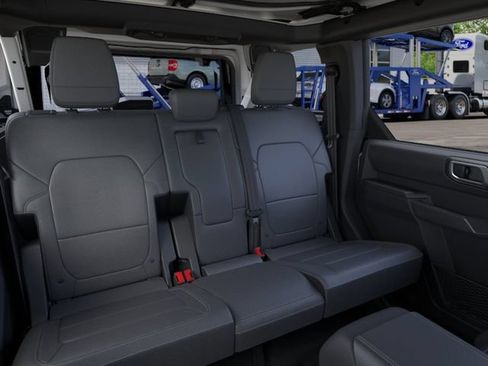 New 2026 Ford Bronco Outer Banks AWD/4WD image 11