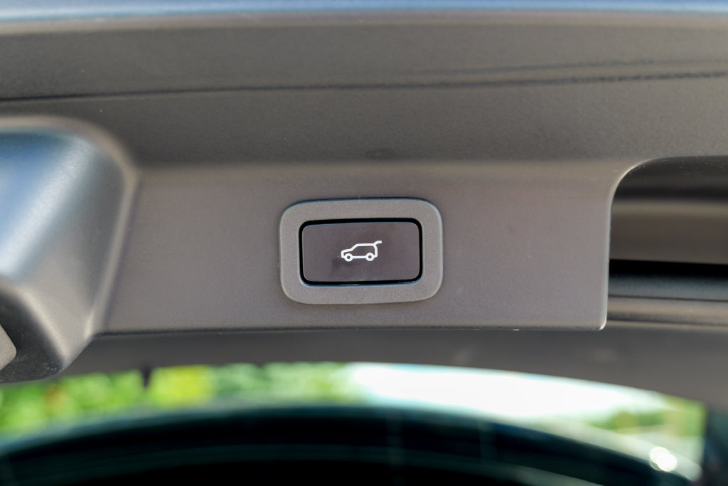 Used 2019 Jaguar F-PACE R-Sport AWD/4WD image 62