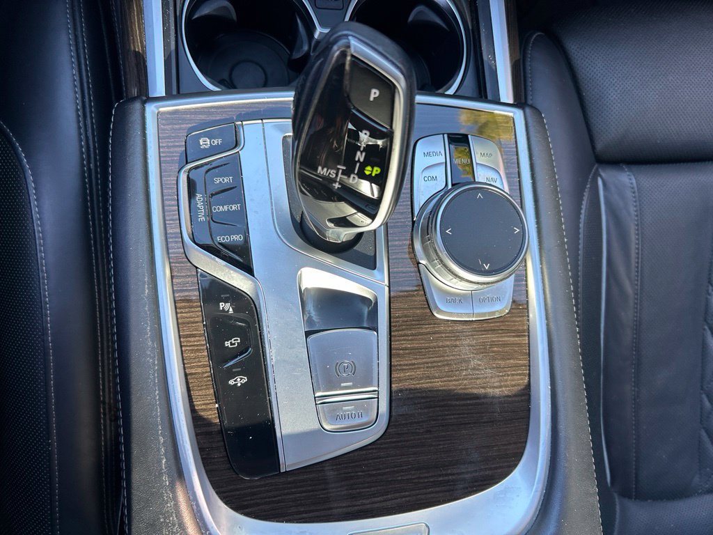 Used 2020 BMW 740i RWD image 37